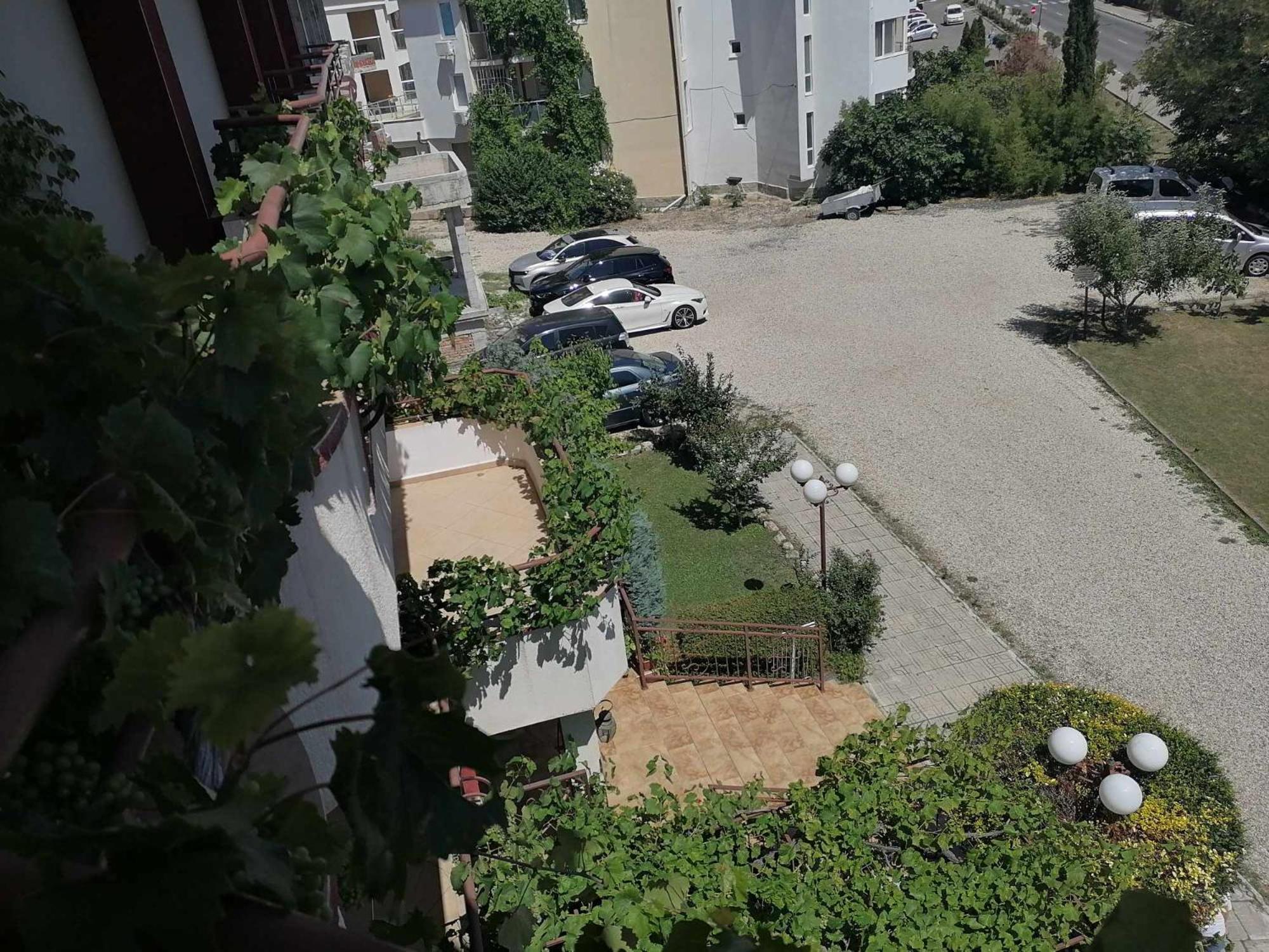 St. George Konukevi Sveti Vlas