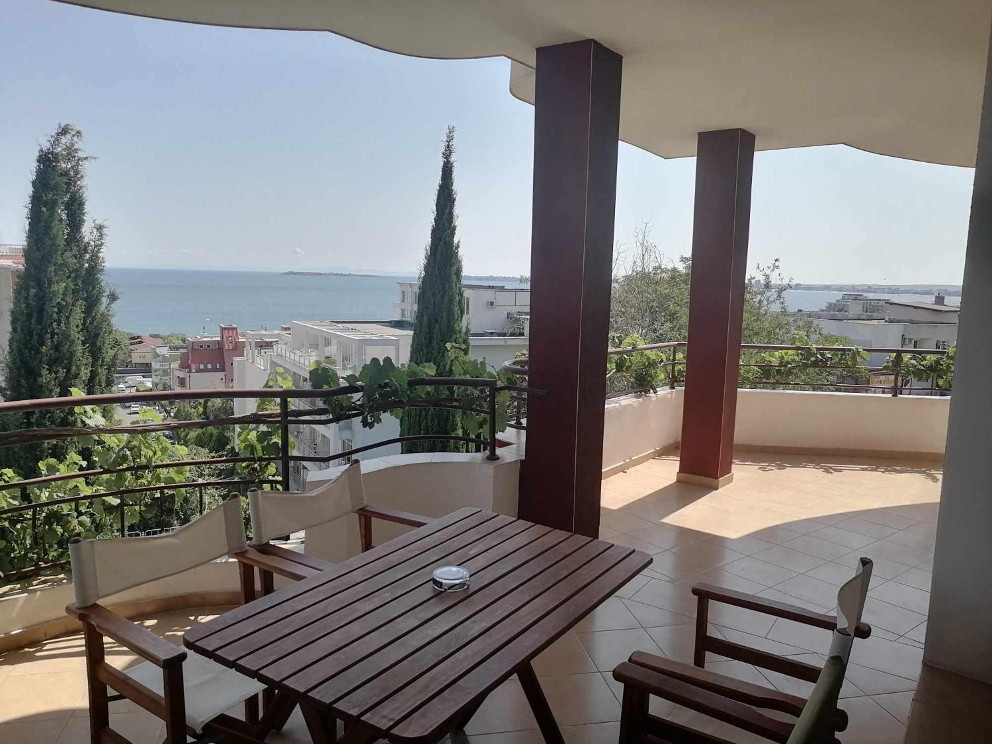 St. George Konukevi Sveti Vlas